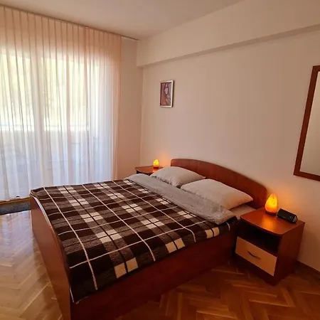 Apartment Apartments Baska Voda